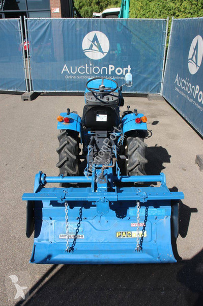 Lantbrukstraktor Mitsubishi MT1301D