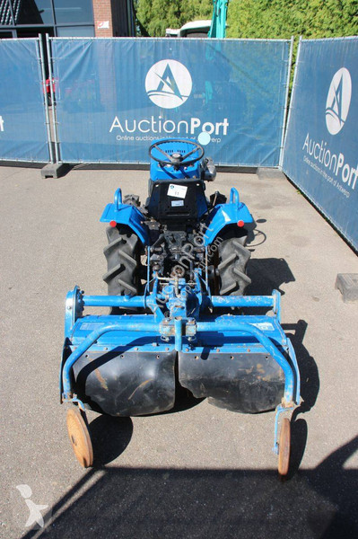 Lantbrukstraktor Iseki TX1210F