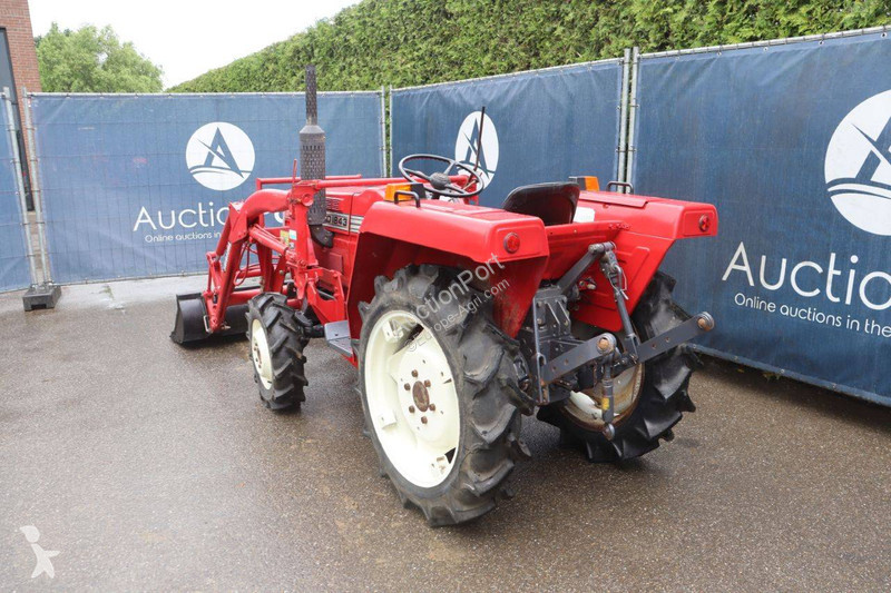 Lantbrukstraktor Shibaura SD1843