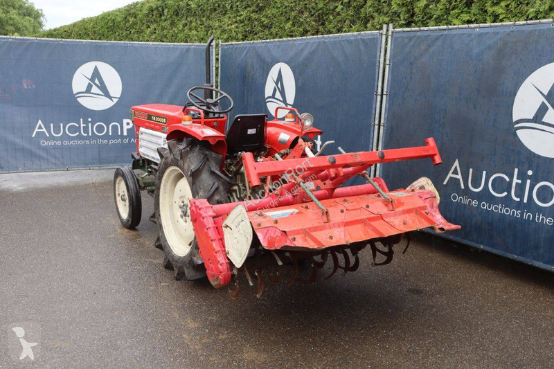 Lantbrukstraktor Yanmar 2TR20A