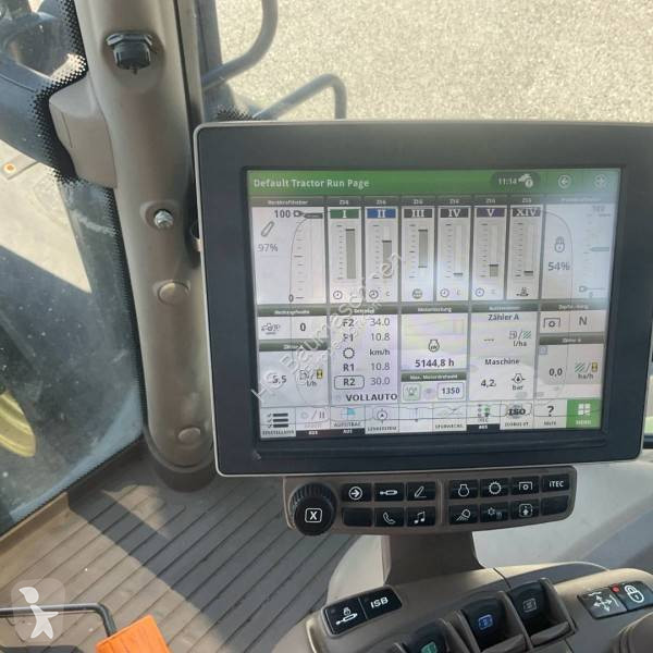 Tracteur agricole John Deere 6215R