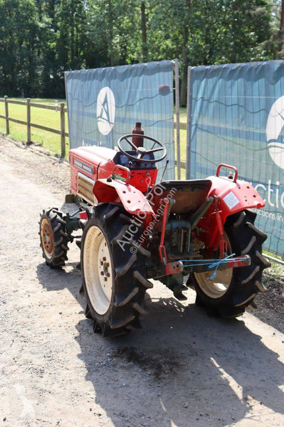 جرار زراعي Yanmar YMG1800D