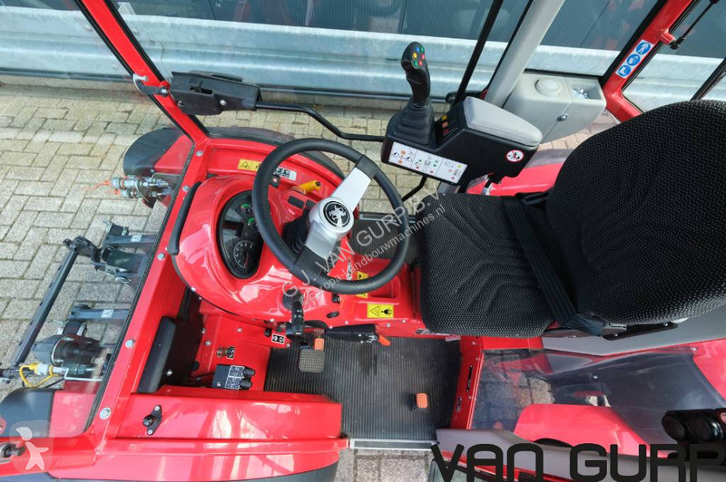 Zemědělský traktor Antonio Carraro TTR 4800...
