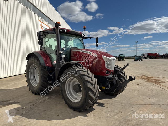 Mc Cormick  X7.417 P6 Drive tractor