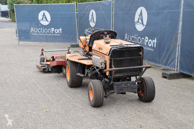Tractor Agria 8300-D