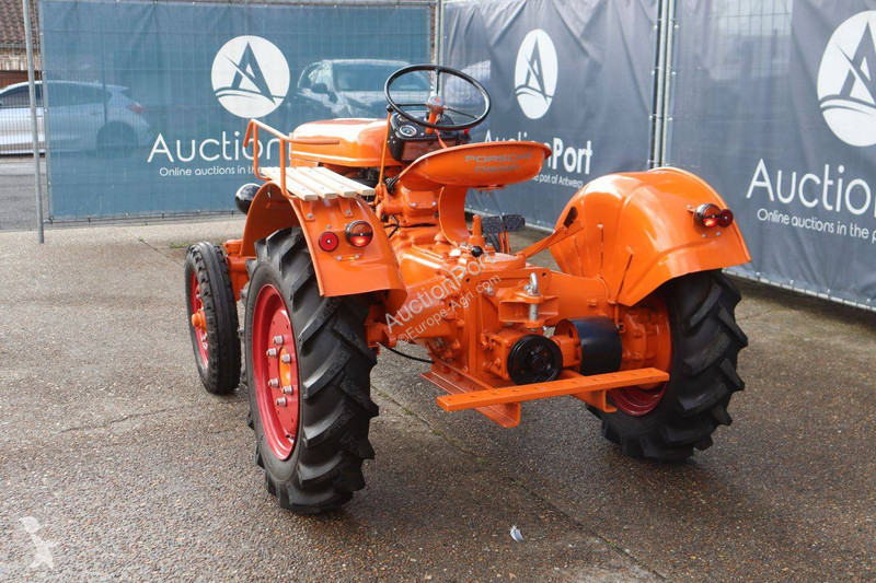 Tractor  AP 17