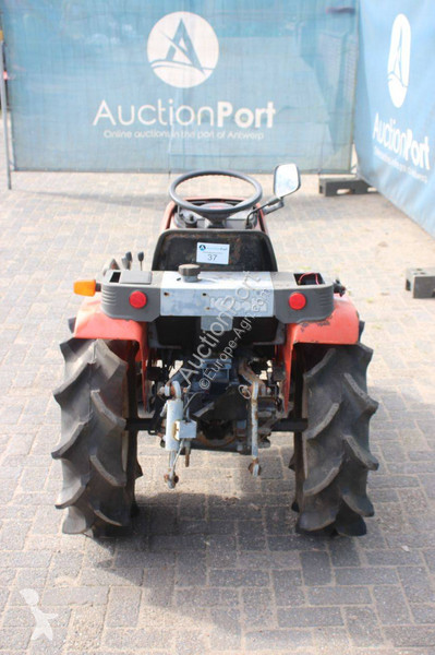 Сільськогосподарський трактор Kubota A-14