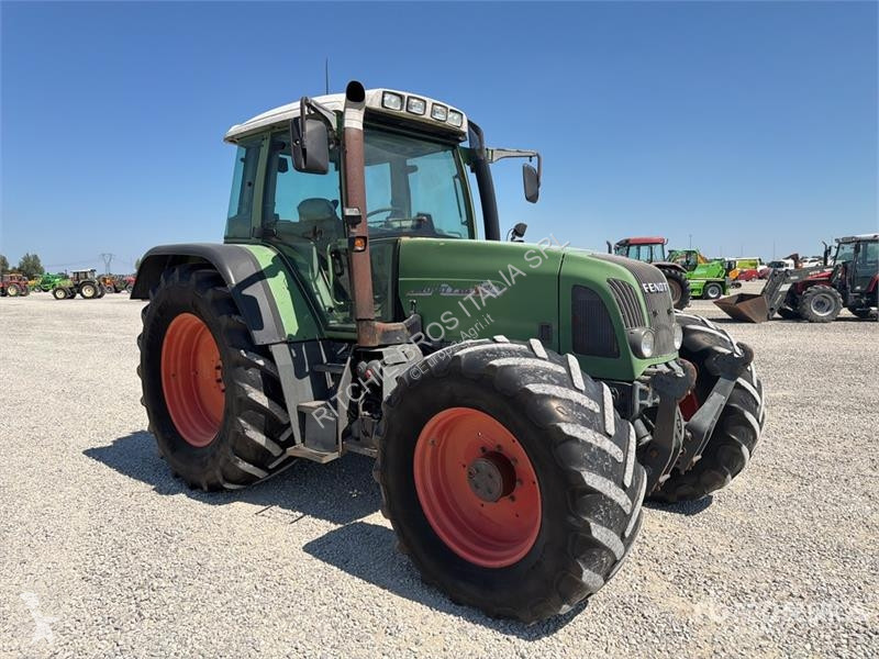 Сільськогосподарський трактор Fendt 716 Vario