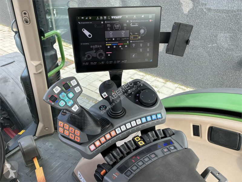 Сільськогосподарський трактор Fendt 724...