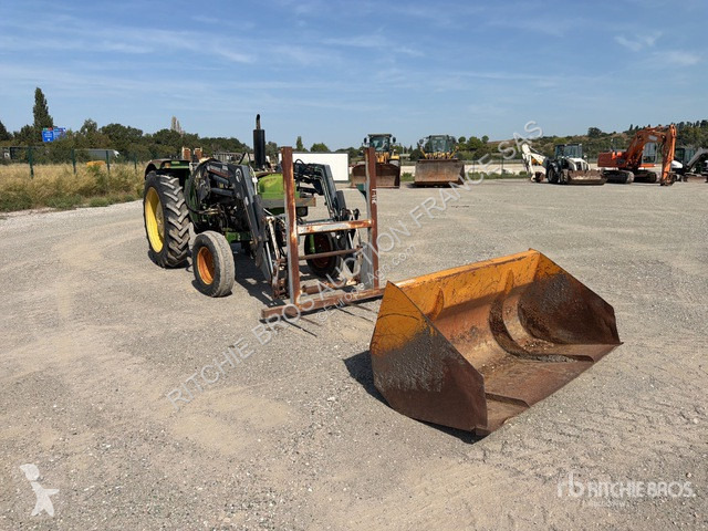 Ciągnik John Deere  1030