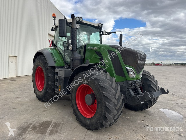 Tractor Fendt  824 Profi +