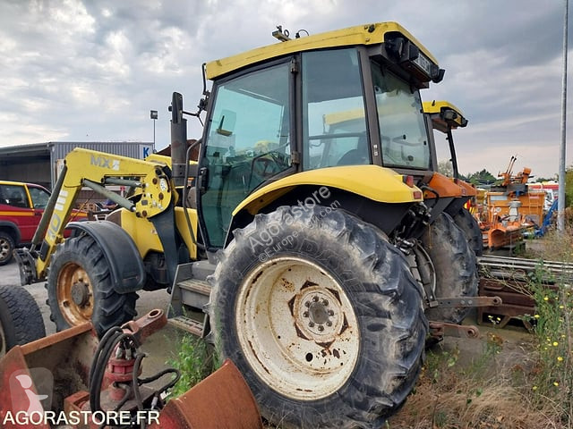 Tractor agrícola