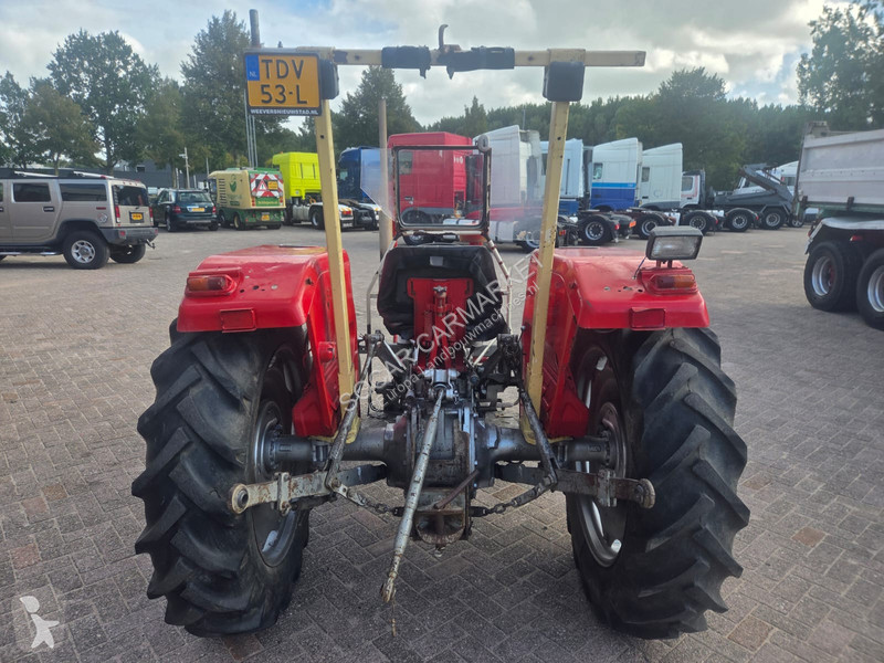 Tracteur agricole Massey Ferguson 135 135