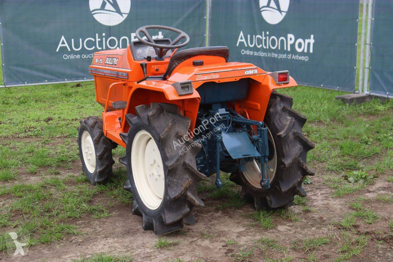 Tractor agrícola Kubota B1-15 Bulltra