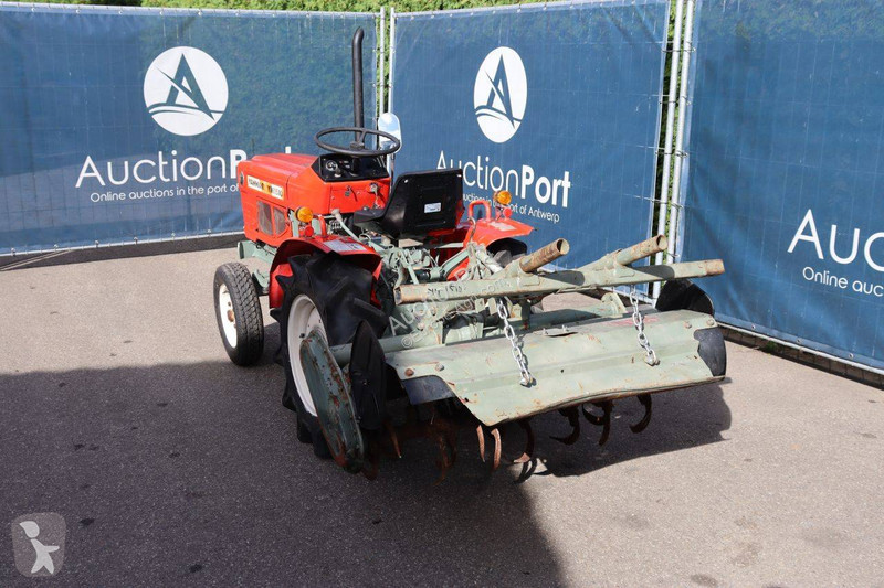 Tractor agrícola Yanmar YM1510