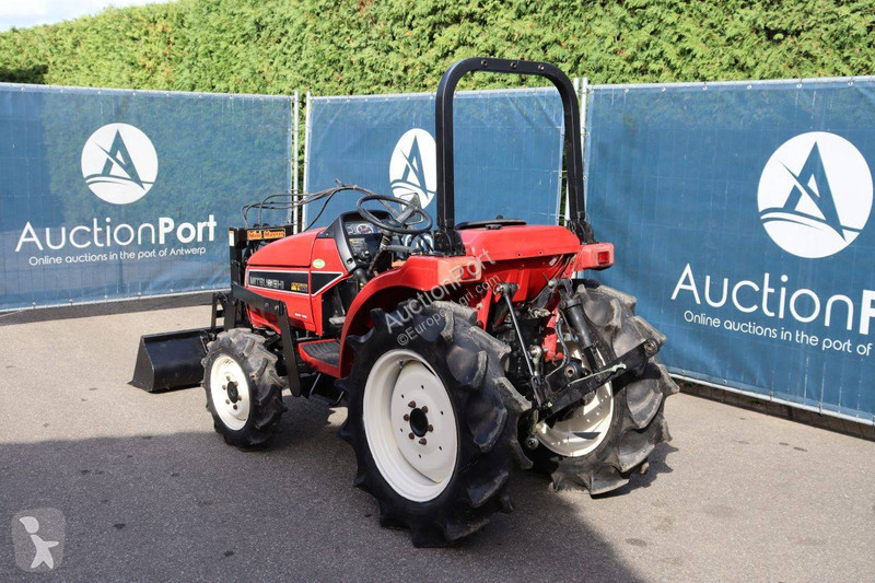 Tractor agrícola Mitsubishi MT205