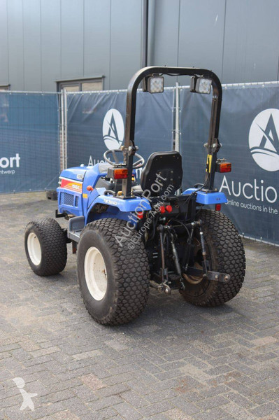 Tractor agrícola Iseki Hydro TM3240 FH