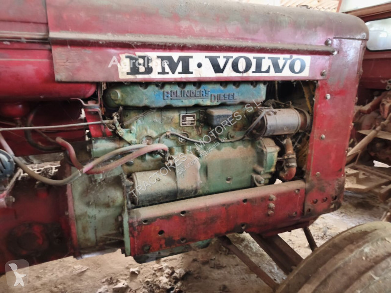 Tractor Volvo 470