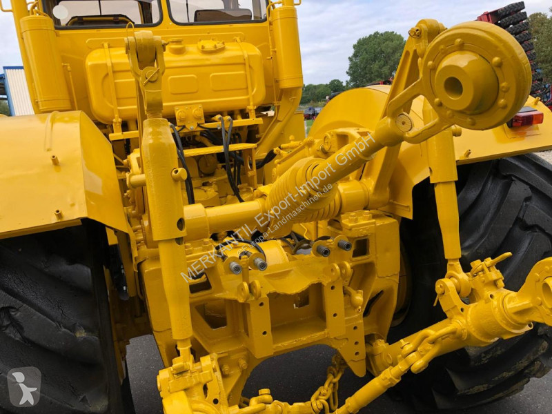 Tractor   K700A V8