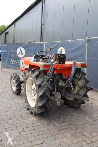 Tractor Kubota GL260