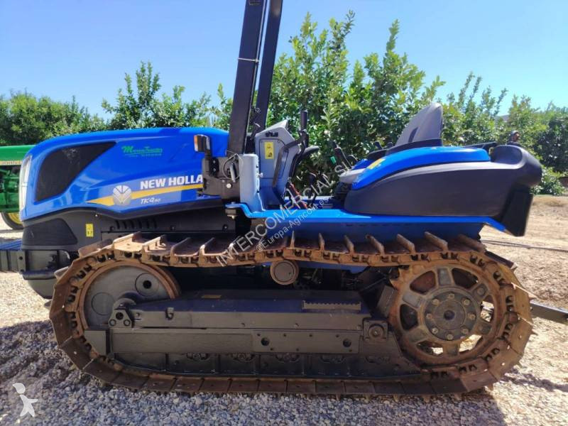 Селскостопански трактор New Holland TK 4.90