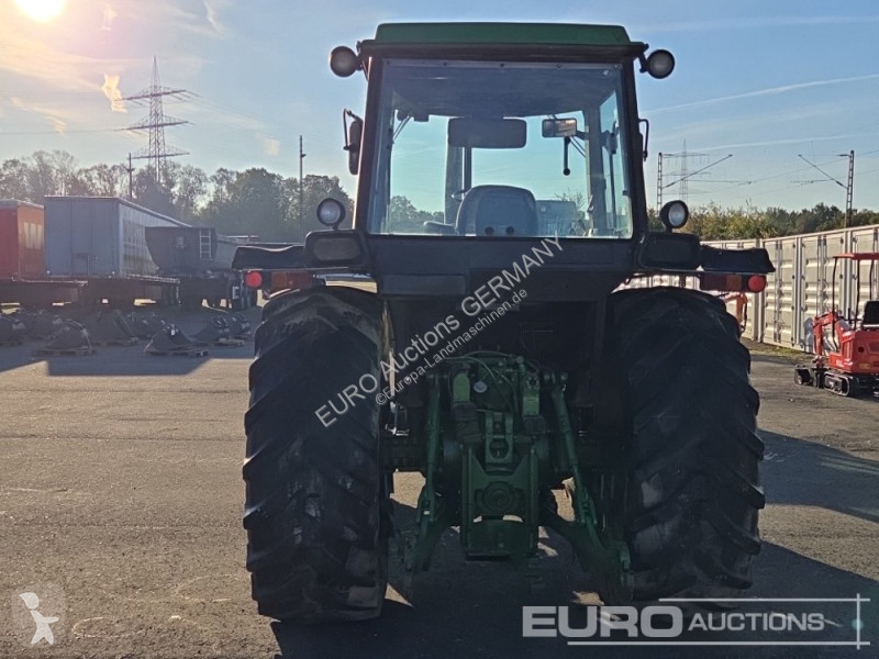 Tracteur agricole John Deere 4055A