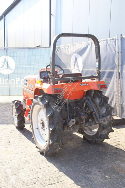 Tracteur agricole Kubota GT-3