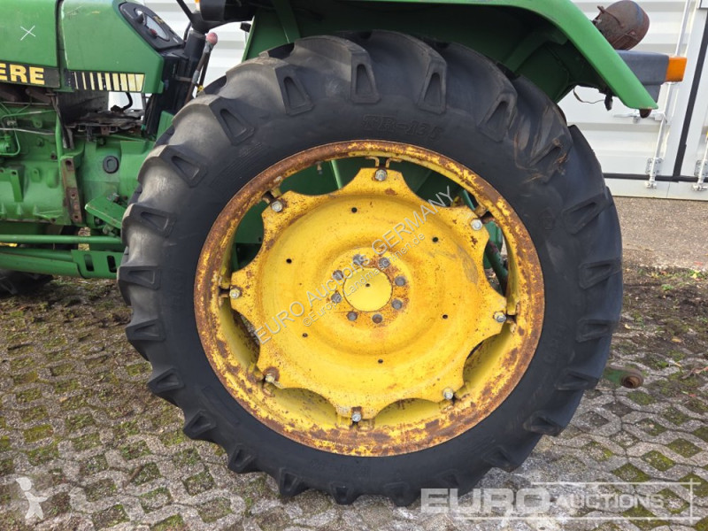 Zemědělský traktor John Deere 1850