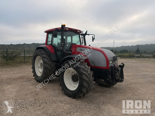 Zemědělský traktor Valtra  T190