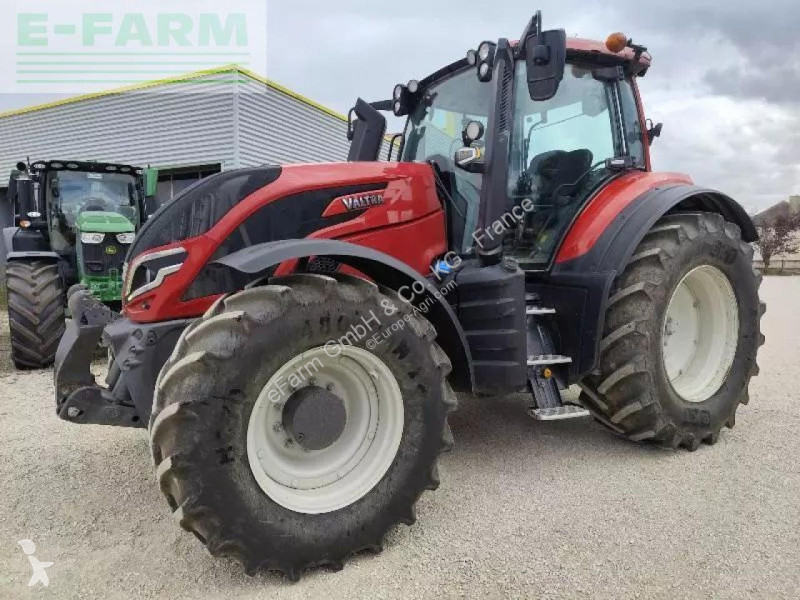 Tractor Valtra  t155