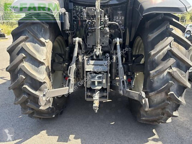Tractor Valtra  a115
