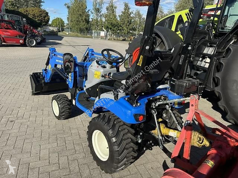 Ciągnik New Holland  Boomer 25 C + Sauerburger...