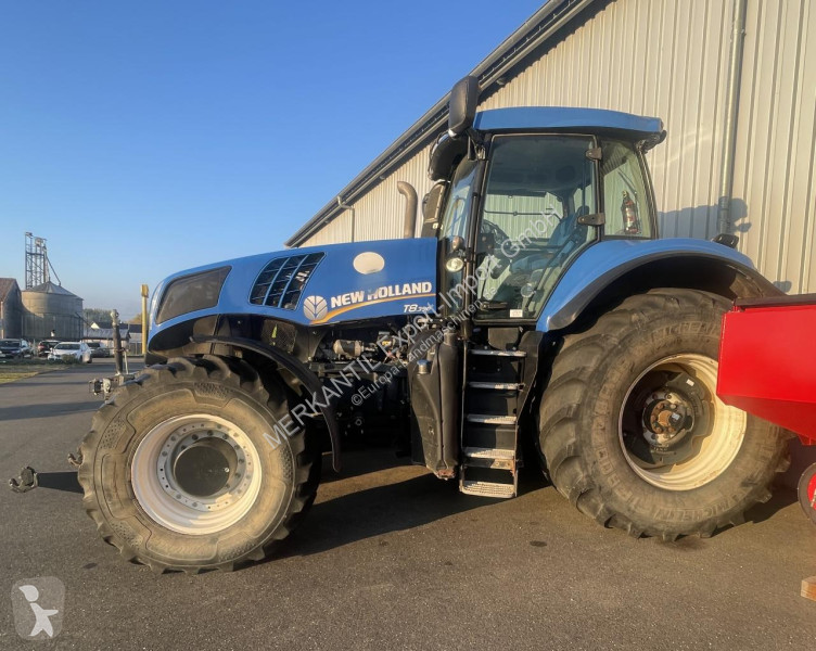 Ciągnik New Holland  T8.390
