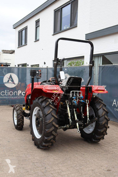 Tractor  504