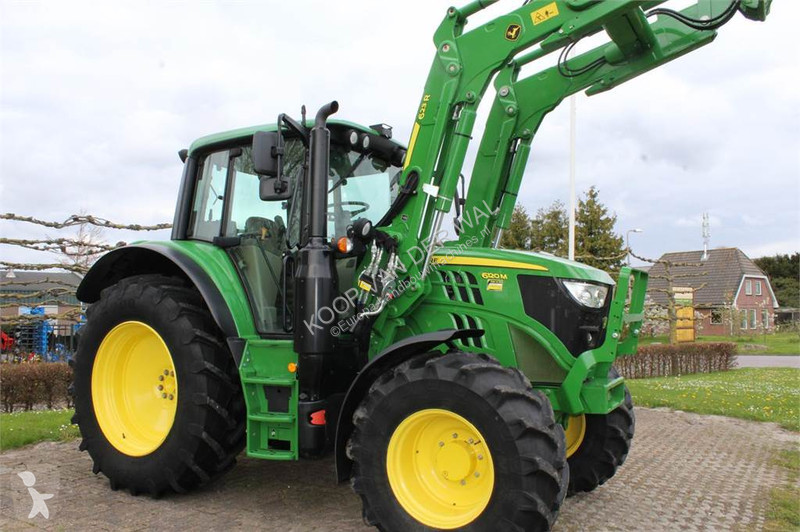 Tractor John Deere 6120M with 623R loader