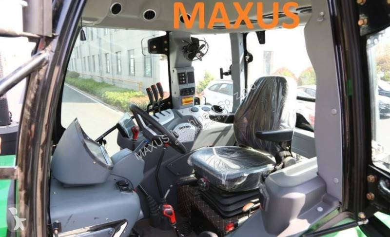 Tracteur agricole Claas NOWY MAXUS 180 KM...