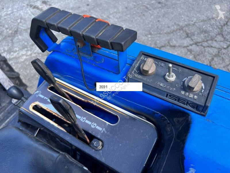 Tracteur agricole Iseki 240