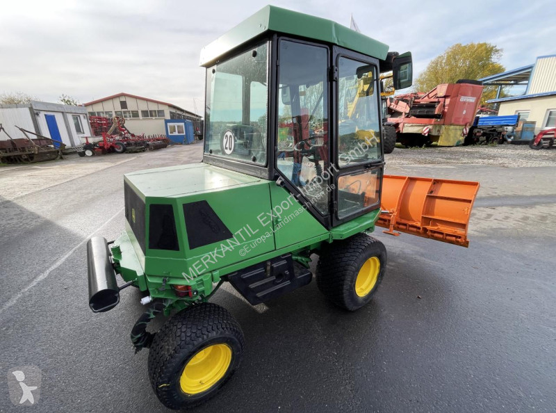 Tractor John Deere 1505 SCHNEESCHILD + MULCHER