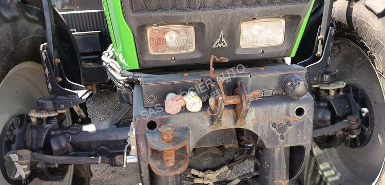 Tracteur agricole Deutz-Fahr