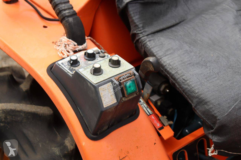 Landbrugstraktor Kubota B1-14 Bulltra
