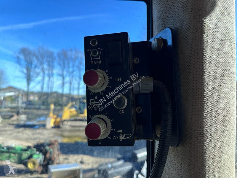 Lantbrukstraktor John Deere 8120 Powershift