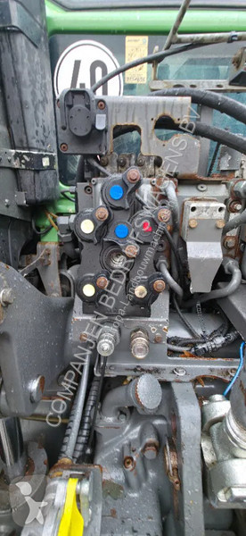 Lantbrukstraktor Fendt 822 Vario 833