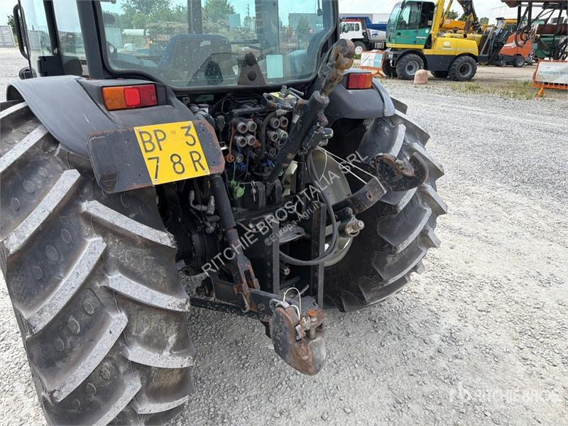 Tractor New Holland T4.95F
