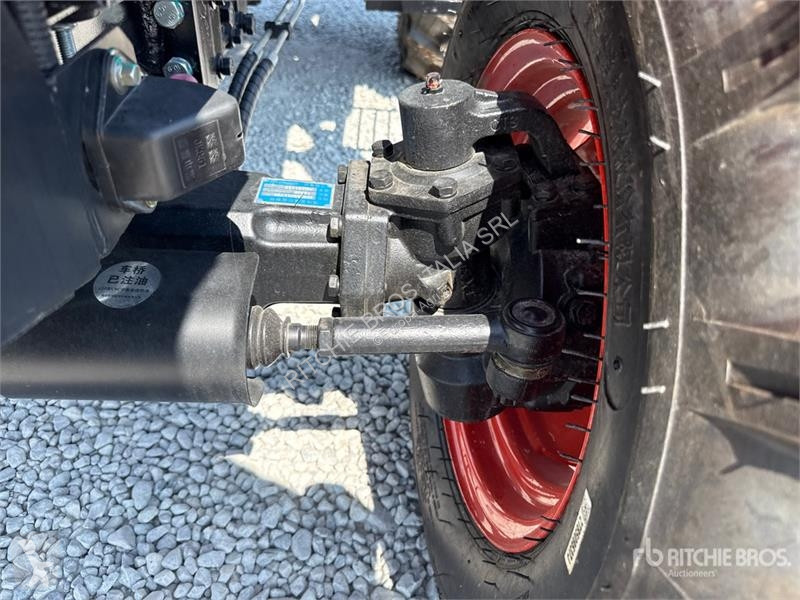 Сільськогосподарський трактор  TT604 4WD...