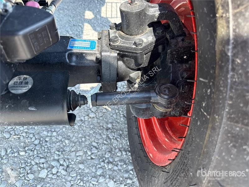 Сільськогосподарський трактор  TT604 4WD...