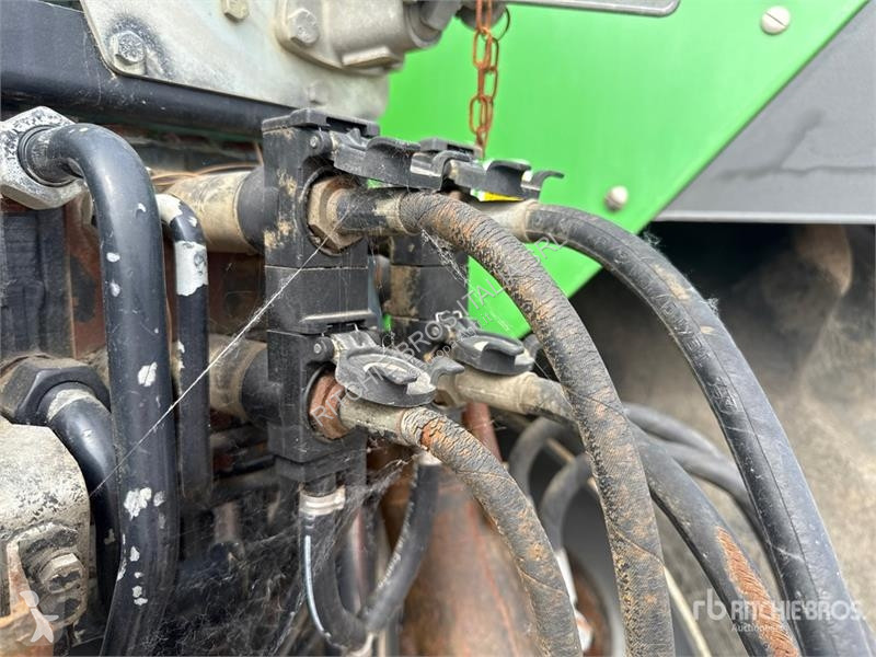 Сільськогосподарський трактор  L730 4WD Tractor
