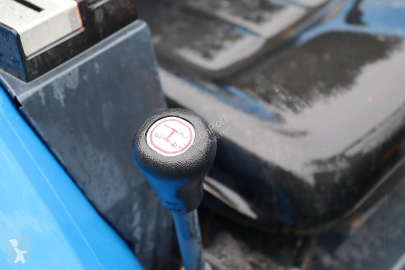 Iseki TA230F tractor