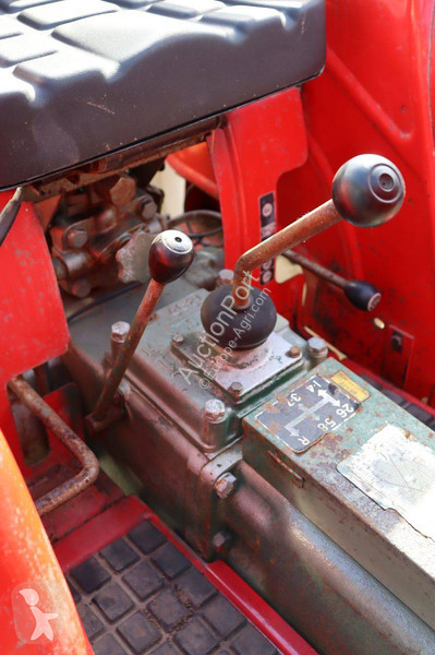 Tractor agrícola Yanmar YM2000B