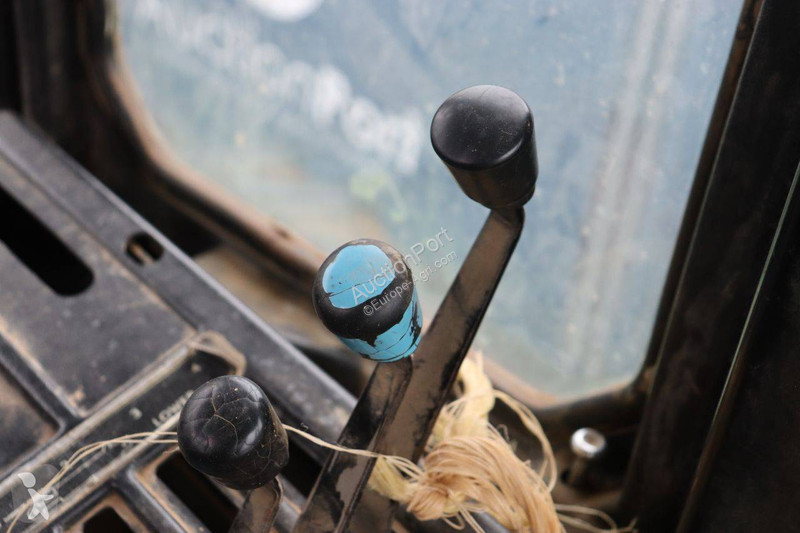 Zemědělský traktor  Bearcat PT225