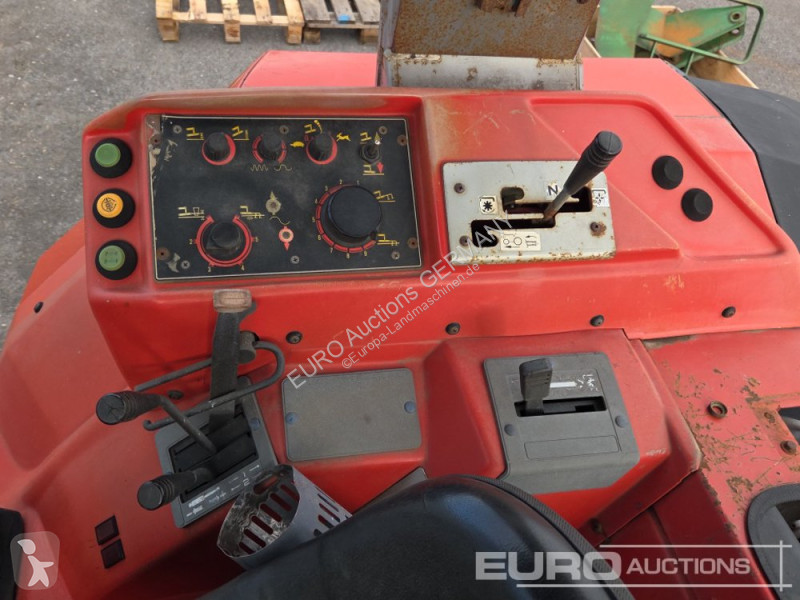 Zemědělský traktor Massey Ferguson 3060